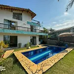 Bela Casa De 4 Suites Com Piscina E Vista - Curral